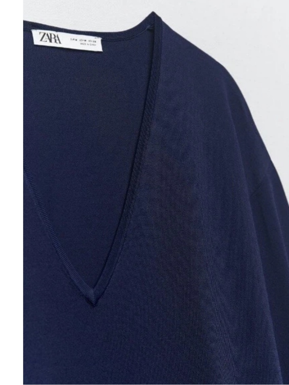 Zara V-Neck Straight Silhouette Knit Dress – Size L - Picture 11 of 14